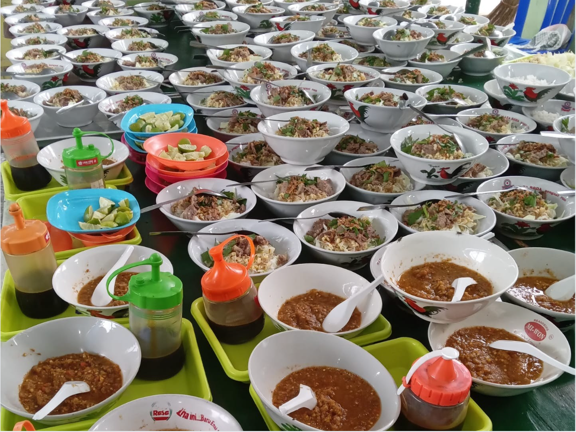 Pesenan Soto daging 160 Porsi