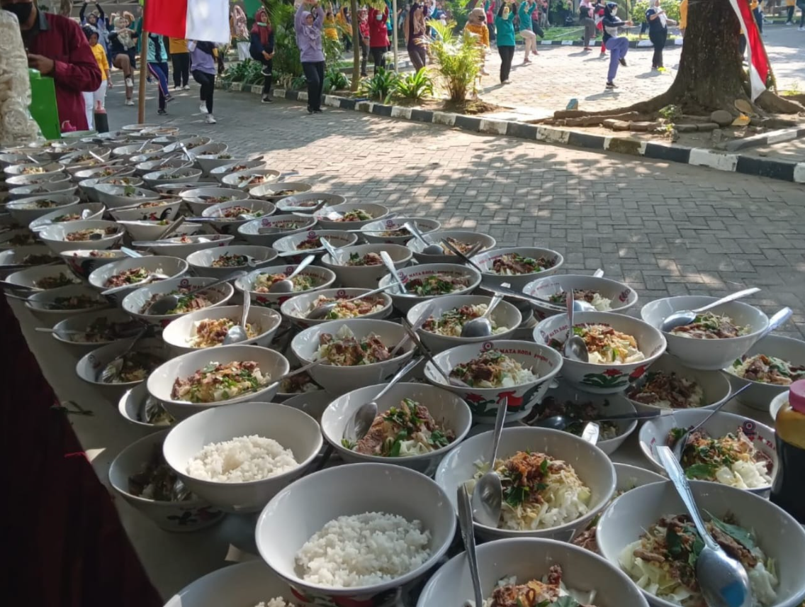 Pesanan soto sapi 250 Porsi